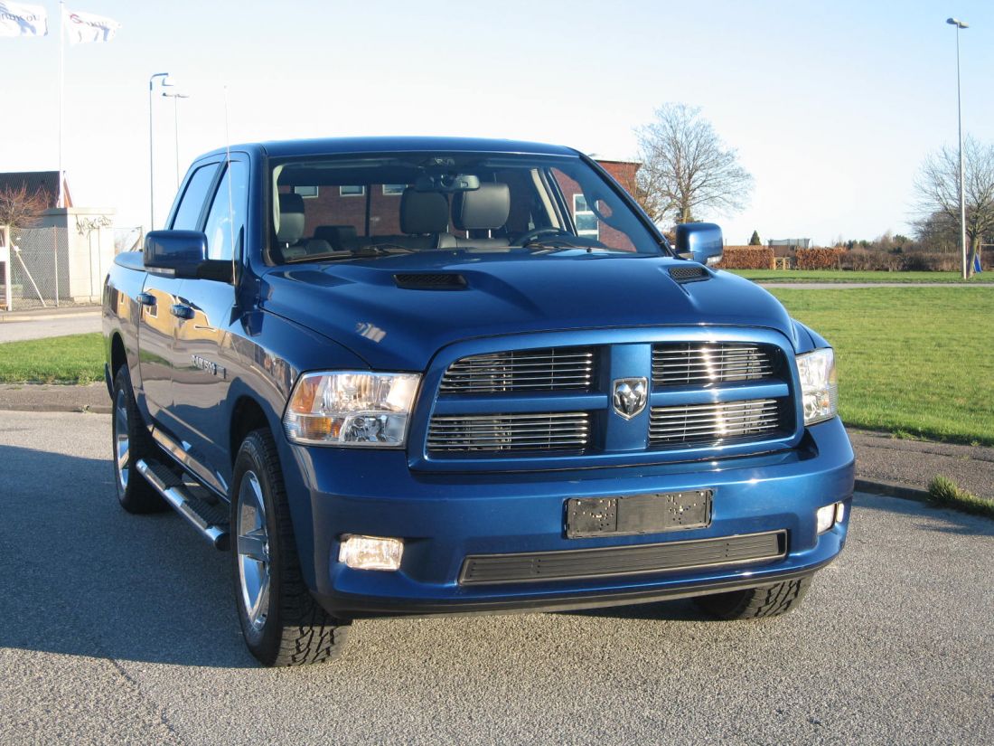 2011 dodge ram sport crew cab
